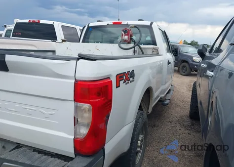 2021 Ford F-250 Xl z USA, uszkodzony, nr VIN 1FT7W2BN9MED96097